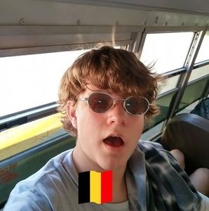 Meet your Posher, Remi